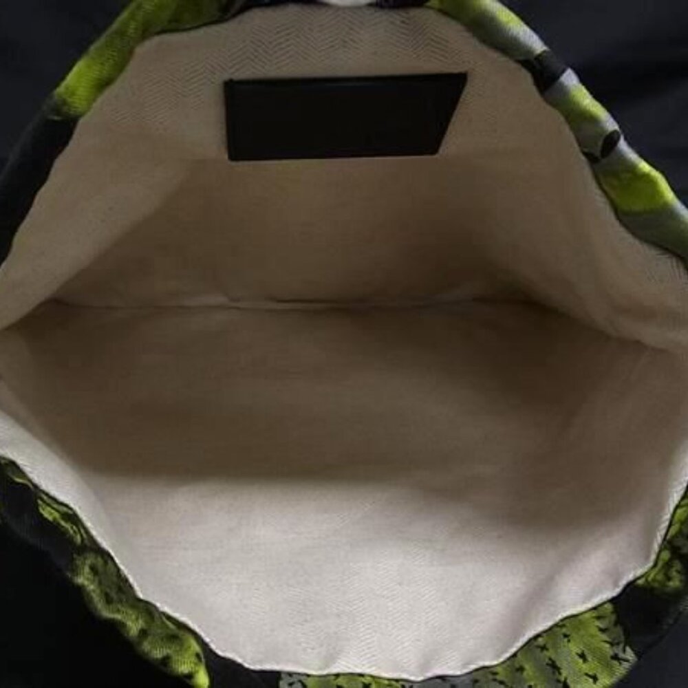 Loewe Draw String Shape Multi-Case Small Bag Gree… - image 7